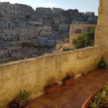 Il Sole Nei Sassi * ماتيرا