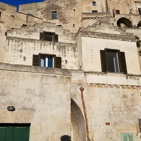 Il Sole Nei Sassi