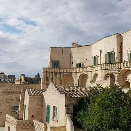 Il Sole Nei Sassi Matera